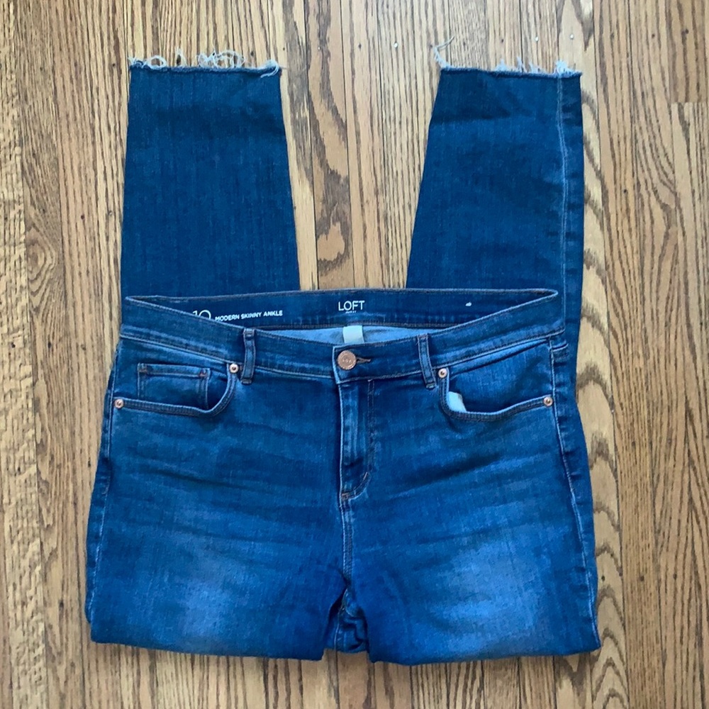 Loft outlet modern skinny ankle with frayed hem